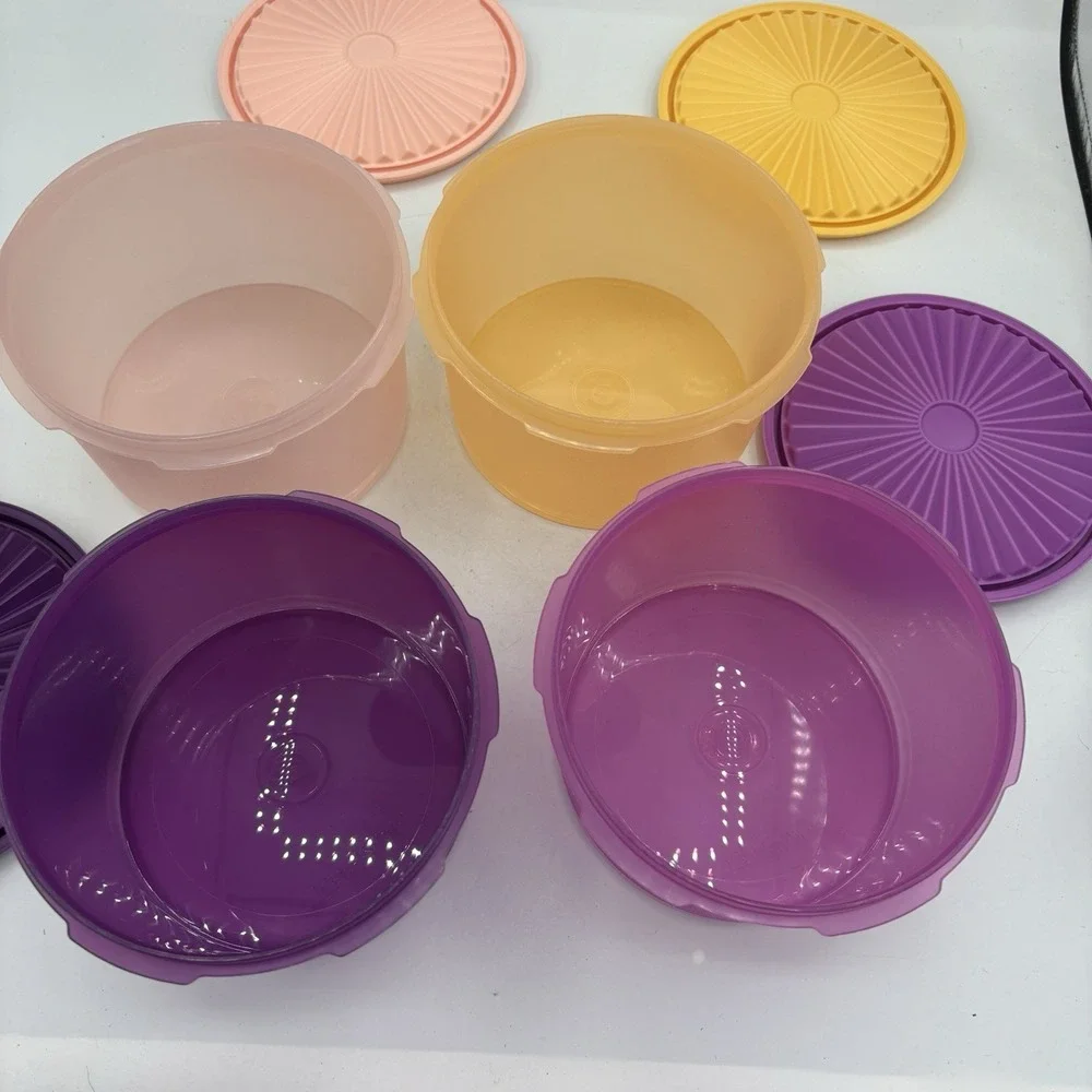 Tupperware Food Storage Containers Servalier Canister 4 Cups‎ Lot of 4 1298 New